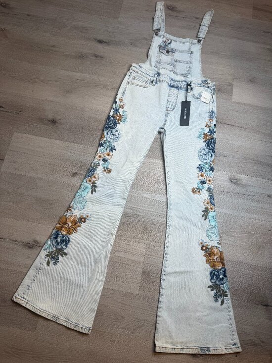 DRIFTWOOD Denim - NWT Driftwood Farrah Floral Embroidered Flare Overalls L - Free People